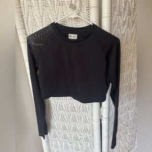 Black Long Sleeve Crop Top